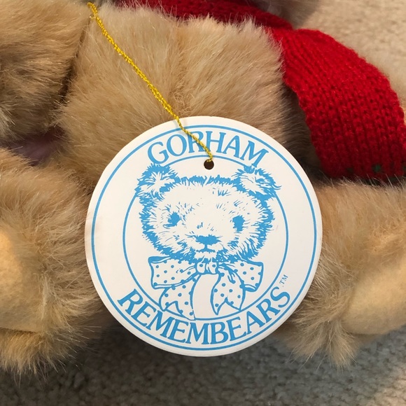 Gorham Remembears Teddy Bear Vintage 1985 Red Green Scarf Hat Jointed Plush NWT - Picture 6 of 8